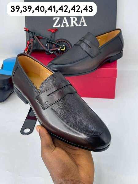 Solid Leather Executive Shoes