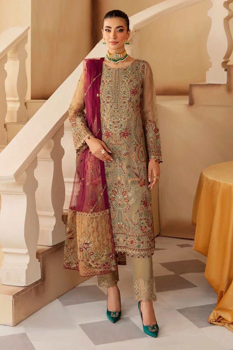 Organza embroidery suit
