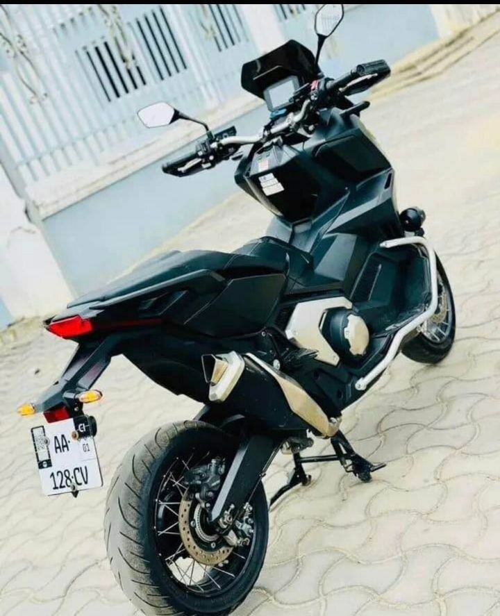 Scooter Adventure Haute Performance