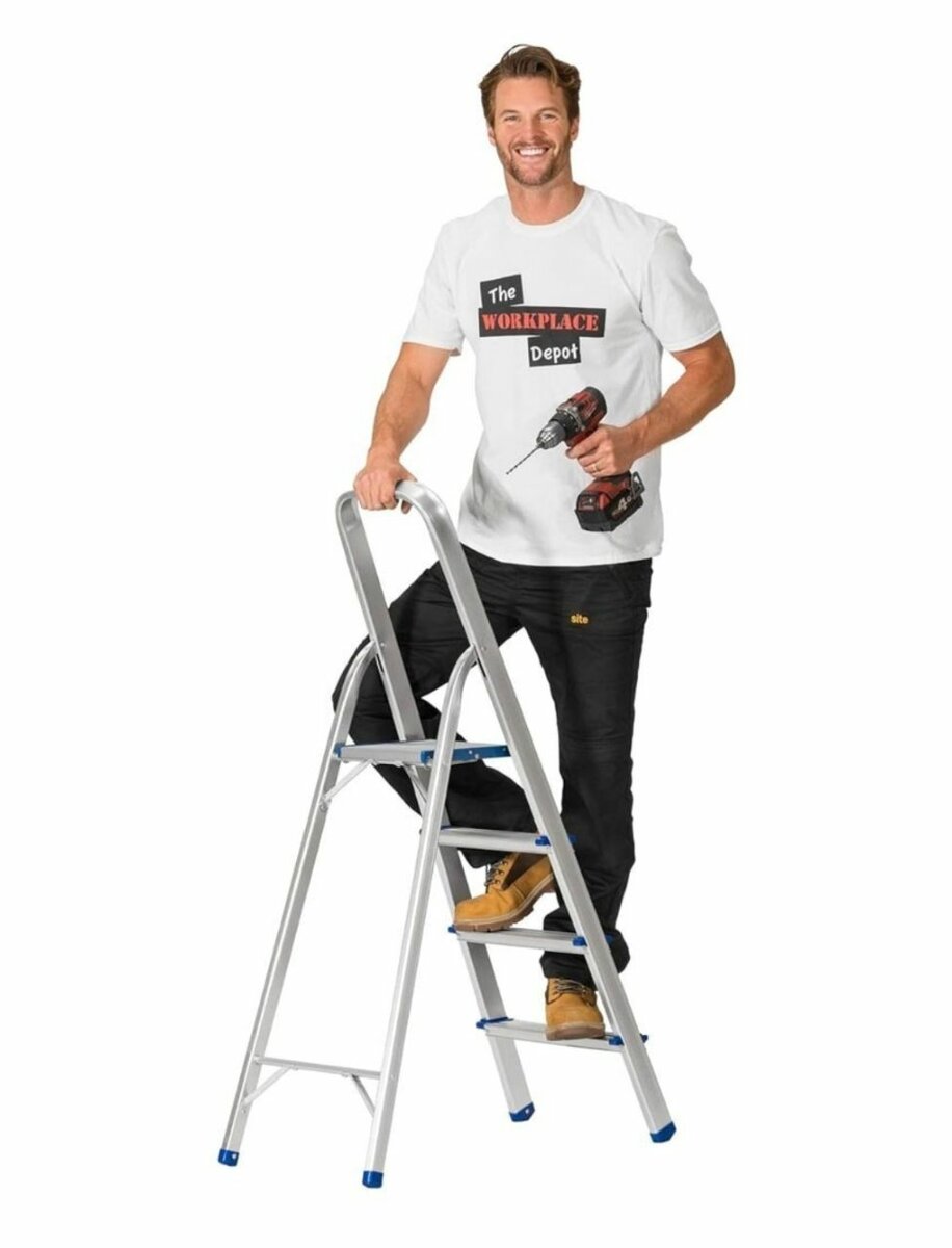 ALUMINUM STEP LADDER LIGHTWEIGHT PORTABLE WITH 6 STEPS