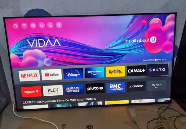 Télé UHD 4K 50" Hisense propre