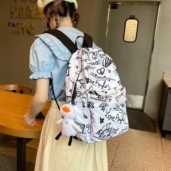 Sac à dos tendance motifs cœur