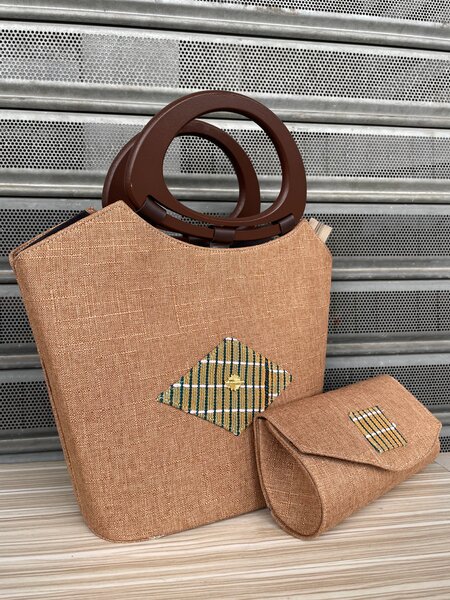 Sac à main en tissu avec pochette