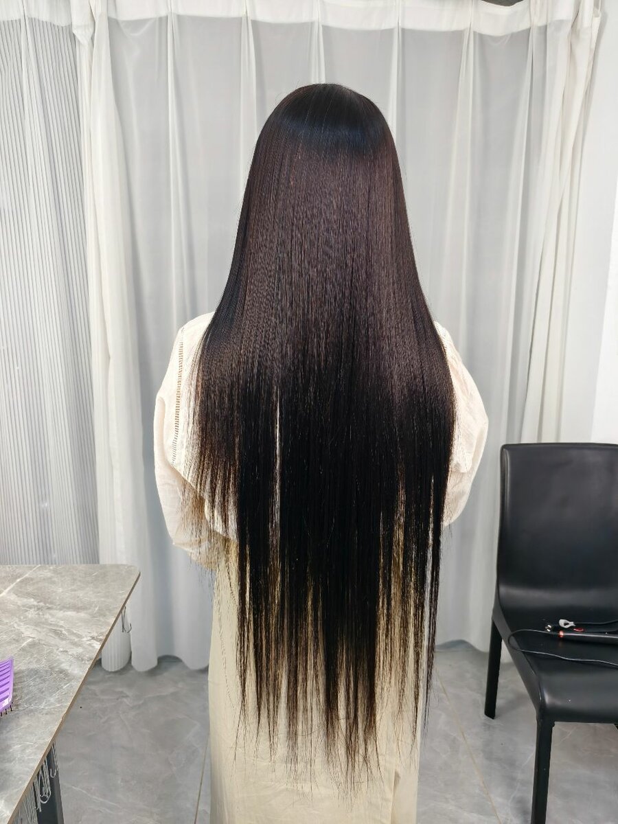 Cheveux vietnamiens. L40