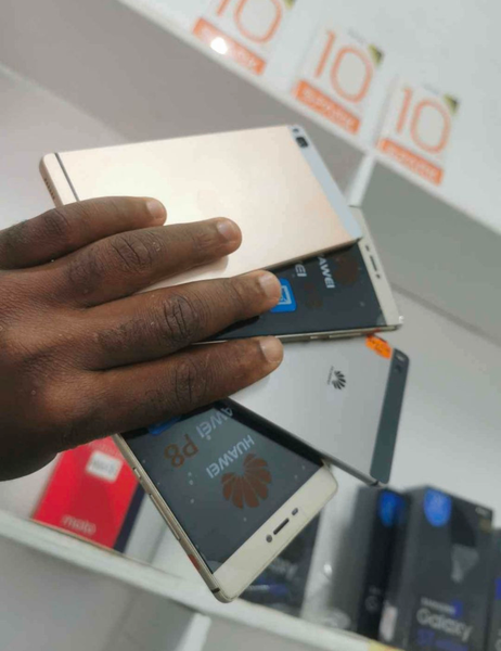 Huawei P8