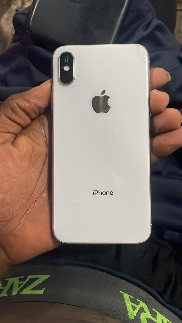 iPhone X