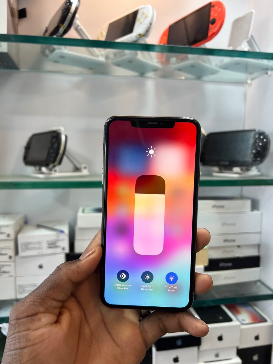 iPhone 11 Pro Max 256gb disponible