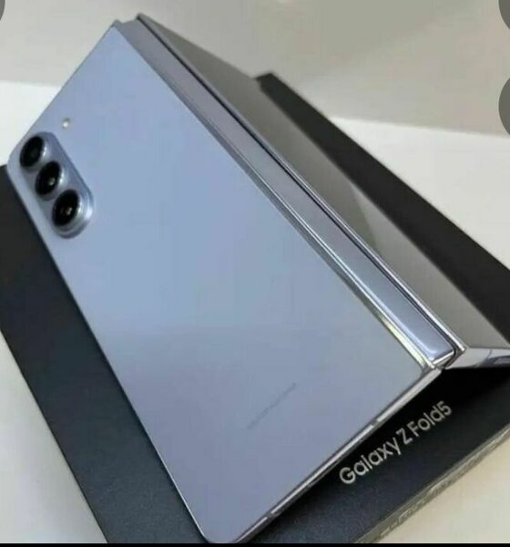 Samsung Galaxy Z Fold5