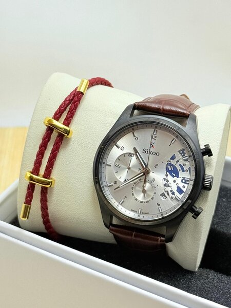 Montre chronographe moderne