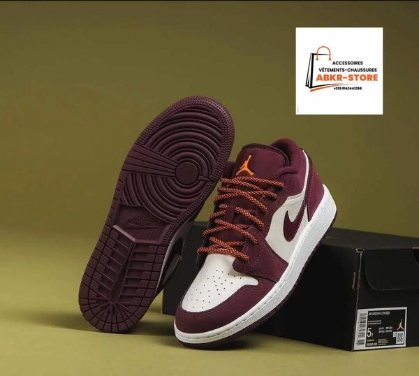 AIR JORDAN 1 LOW