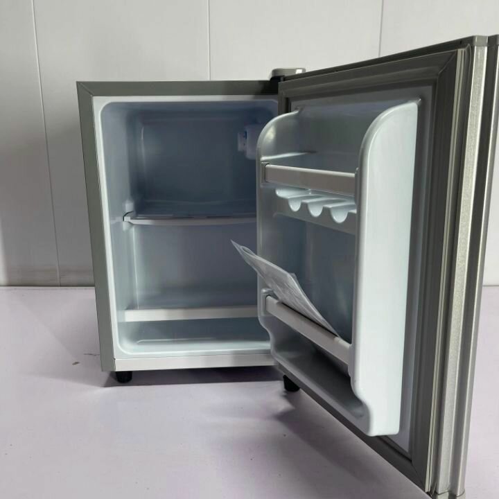 MINI FREEZER