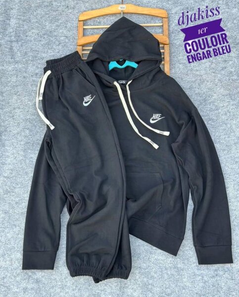 Ensemble de survêtement Nike