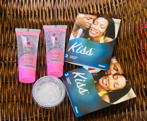 6 kiss + 2 lubrifiant+ cristau