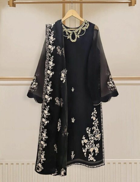 Organza 3 Peace Suit