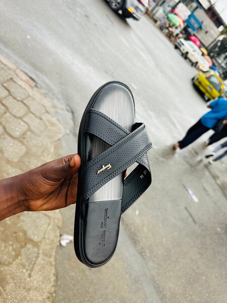 Sandales en cuir pour homme