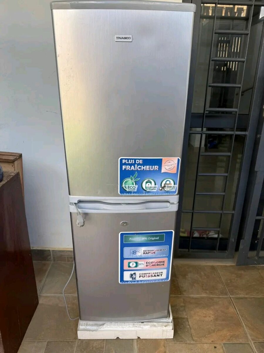 Réfrigérateur combiné inox