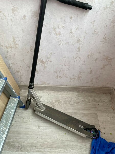 Продаю самокат трюковой