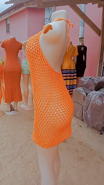 Robe de plage crochetée