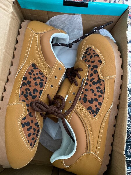 Крооссовки