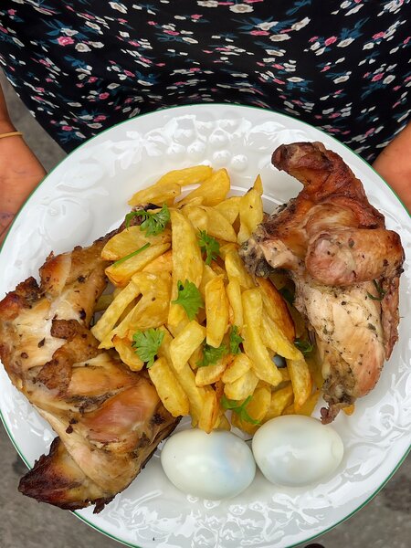 Poulet rôti avec accompagnements