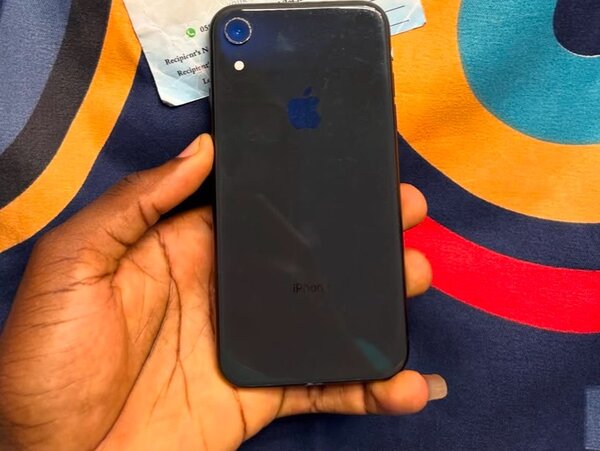 iPhone XR 64GB