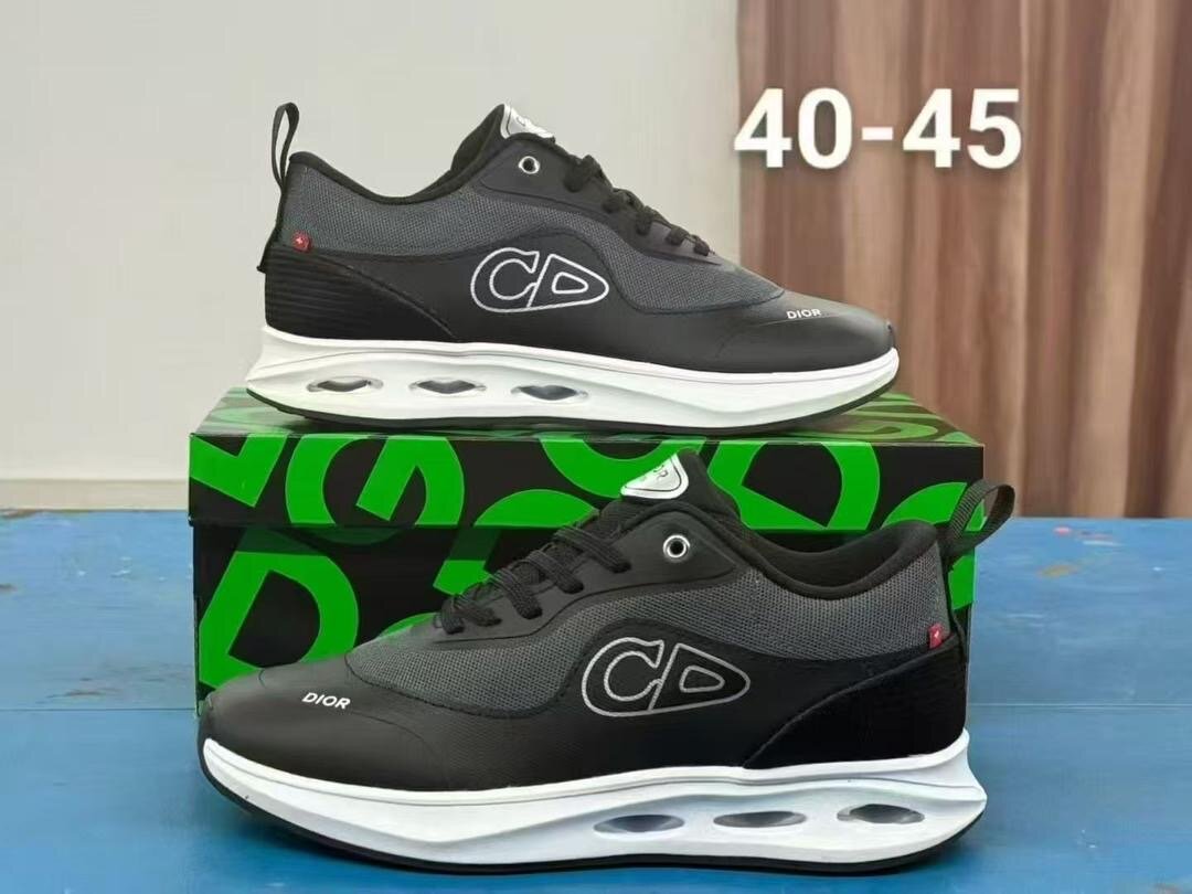 Baskets Homme Élégantes et Confortables