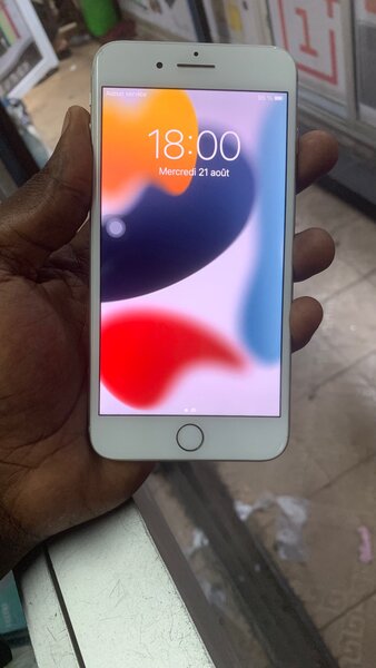 iPhone 7 Plus quasi neuf