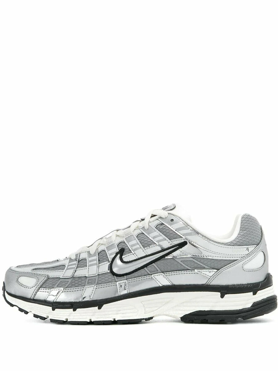 Baskets running Nike p6000