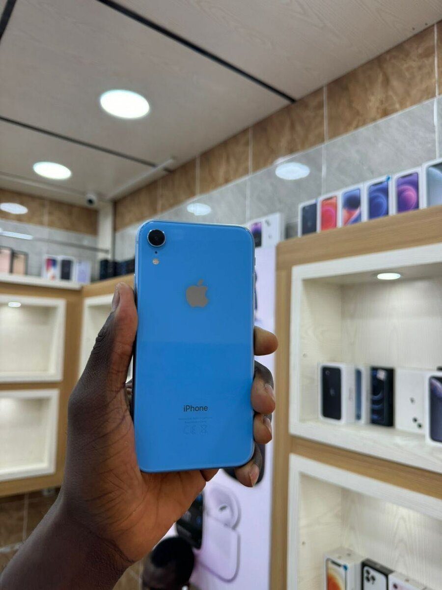 iPhone XR