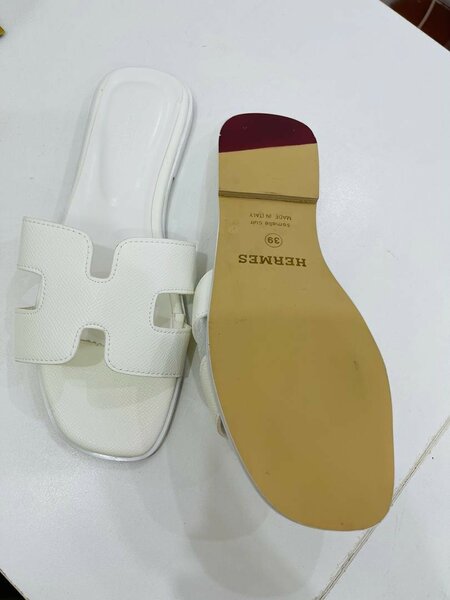 Hermes slippers