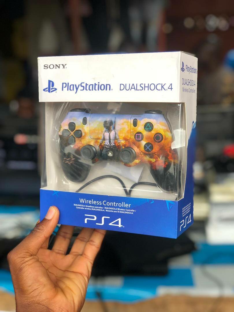 Manette ps4 originale scellé