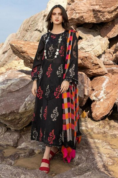Digital lawn print 3 pc unsatich dc free