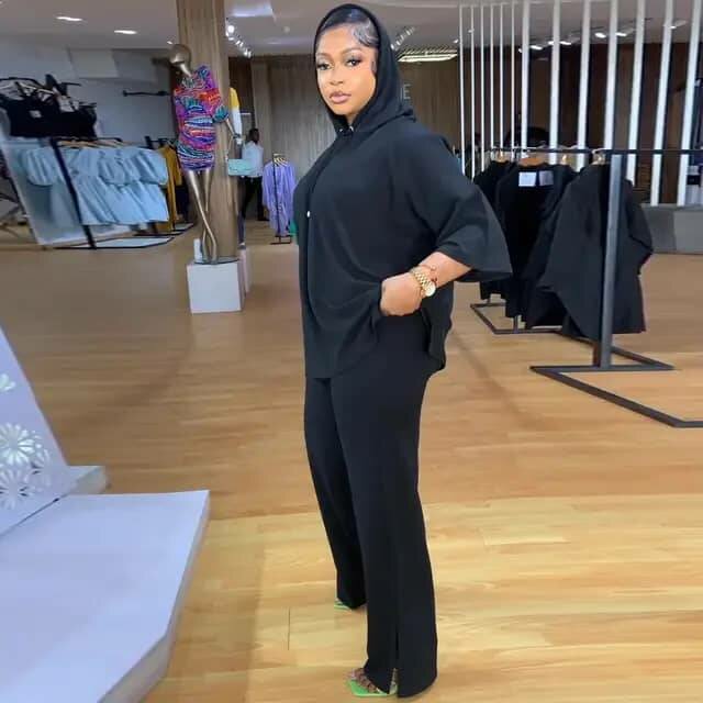 Women's 2-piece suit, trousers and a hooded sweatshirt