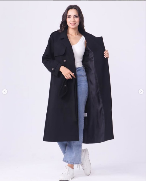 Черное женское пальто