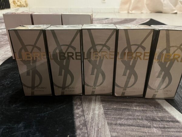 Parfum de marque disponible