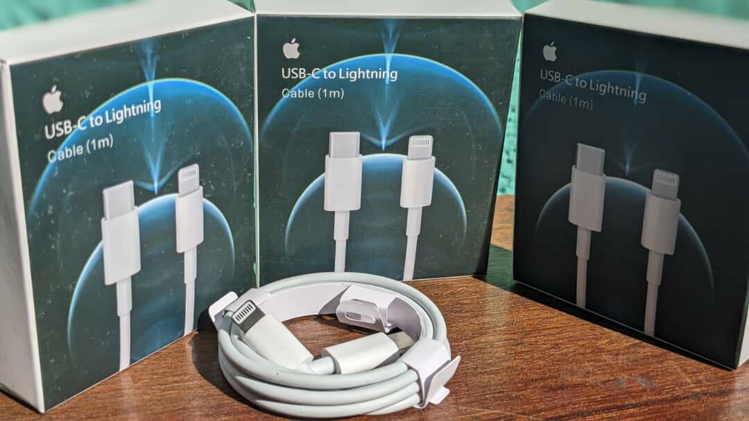 Type C to iphone fast charging cables