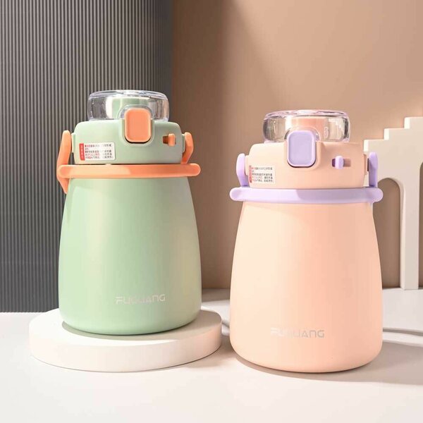 Gourde Isotherme Portable Élégante