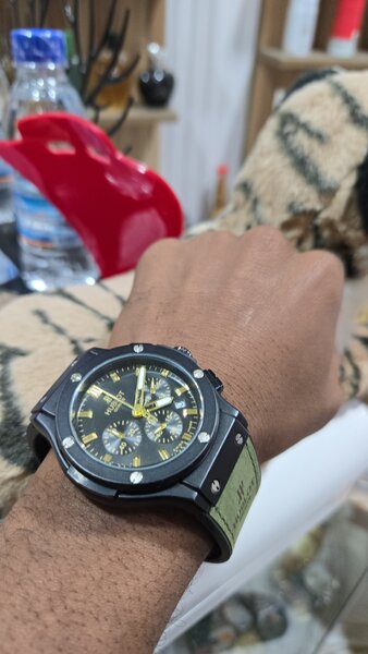Montres Élégantes Hommes
