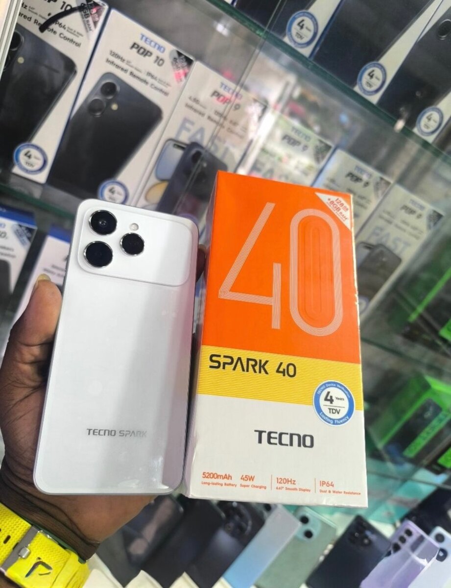 TECNO Spark 40 Smartphone