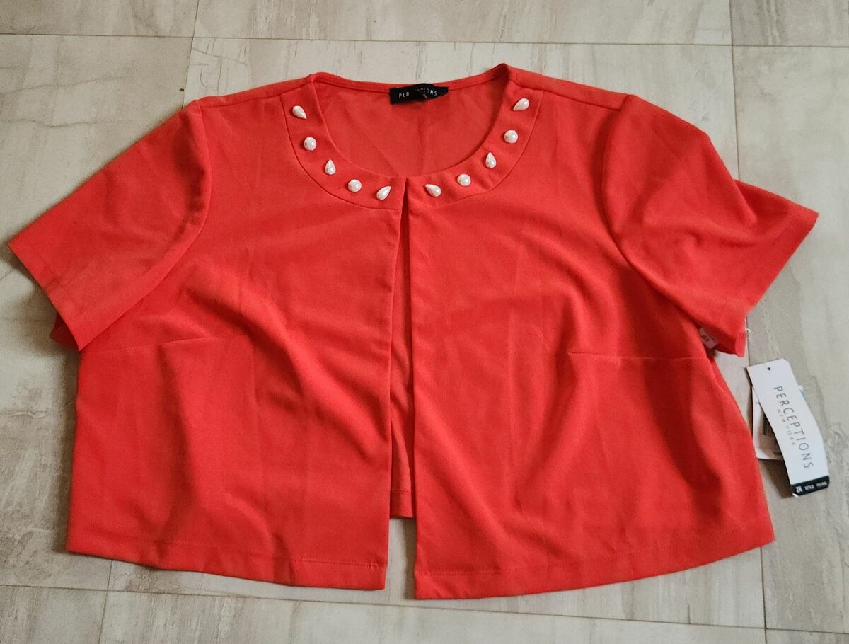 Perceptions Short Sleeve Cardigan Crop Top
