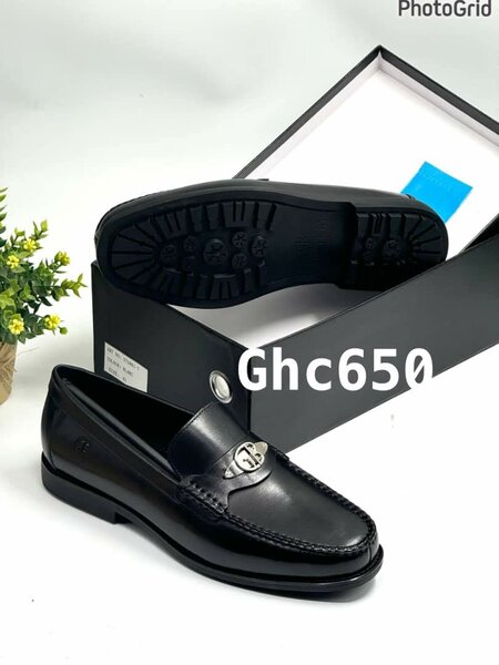 Classical black  shoes 