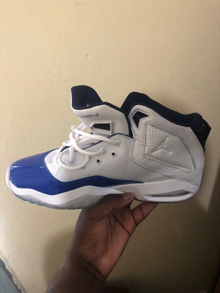 Baskets Blanches et Bleues