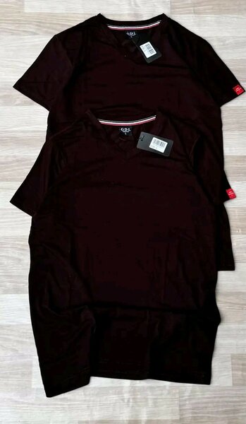 Lot de T-shirts Col V Homme