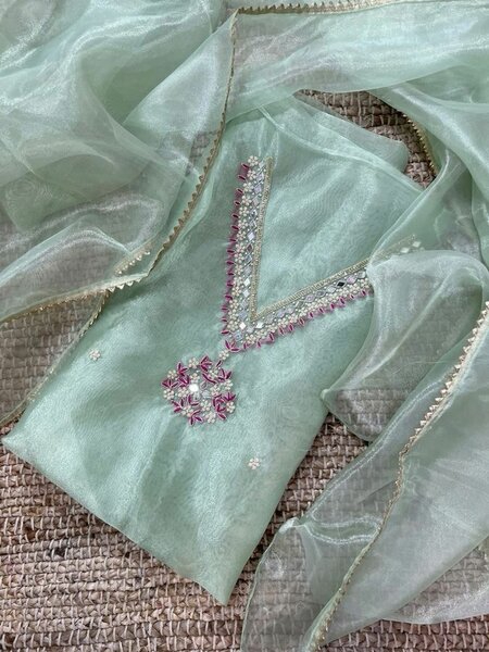 Organza 3 Peace Suit