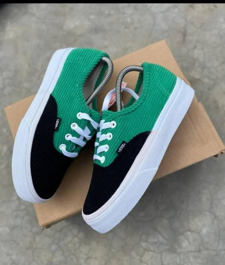 Chaussures vans velour