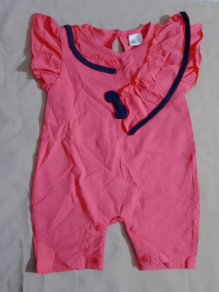 Combinaison bébé fille rose foncé