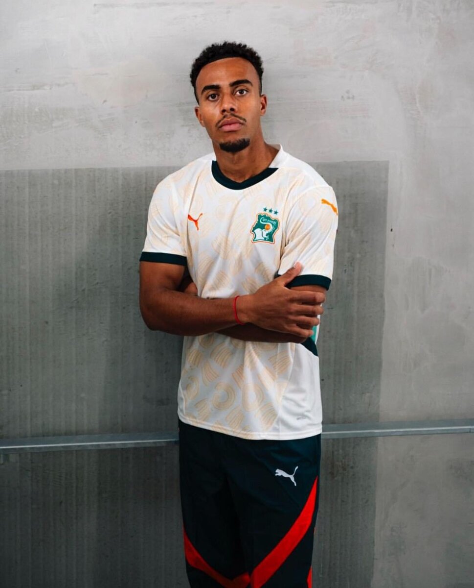 Maillot de côté dIvoire