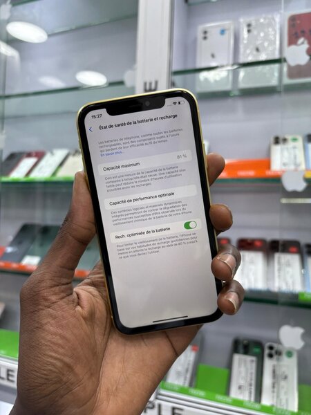 Iphone 11 simple 64go Casi