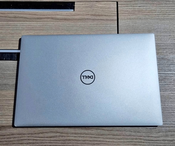 Ordinateur portable Dell XPS
