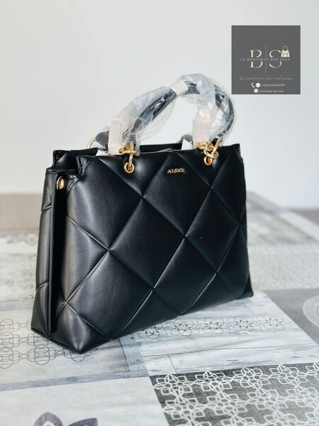 Sac en cuir losange noir